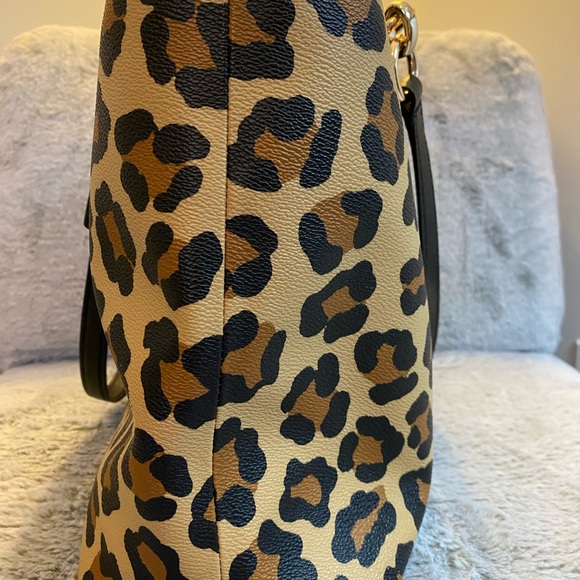 Coach Leopard Print Tote Bag - Picture 5 of 6